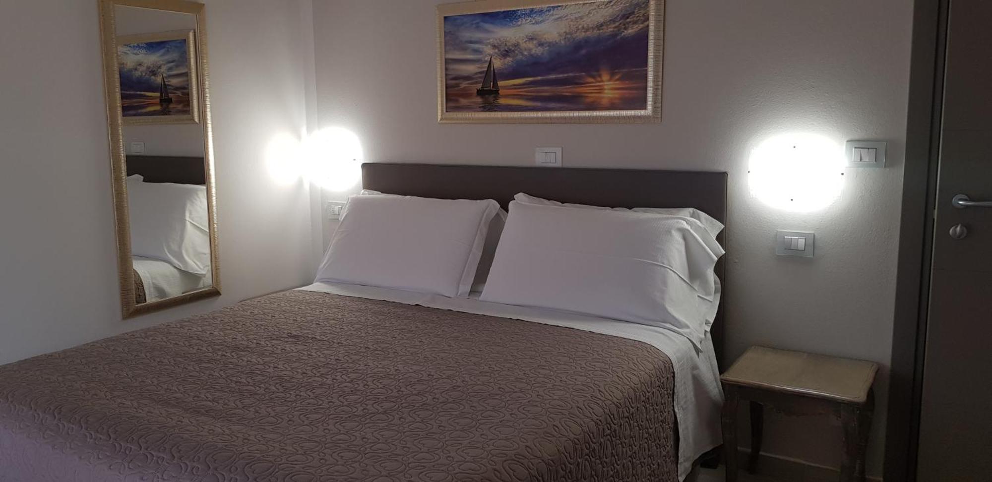 Hotel Margherita Meuble ซีร์มิโอเน ภายนอก รูปภาพ