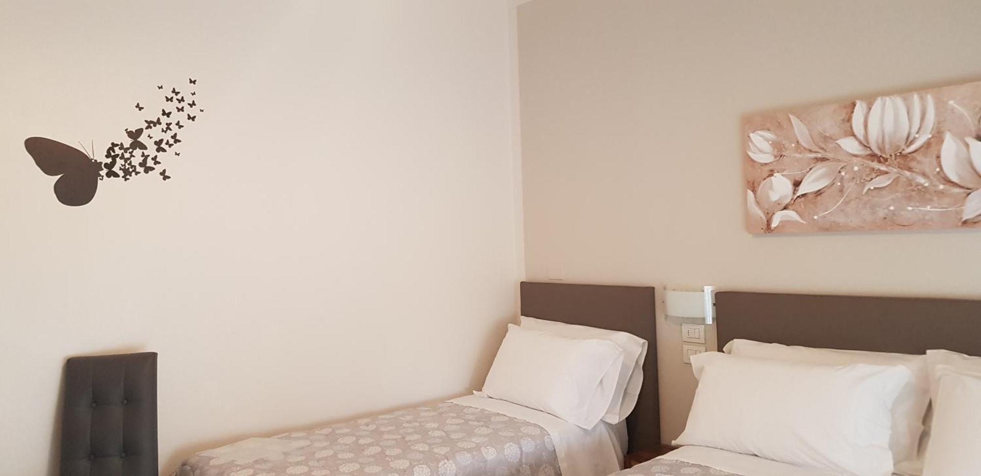 Hotel Margherita Meuble ซีร์มิโอเน ภายนอก รูปภาพ