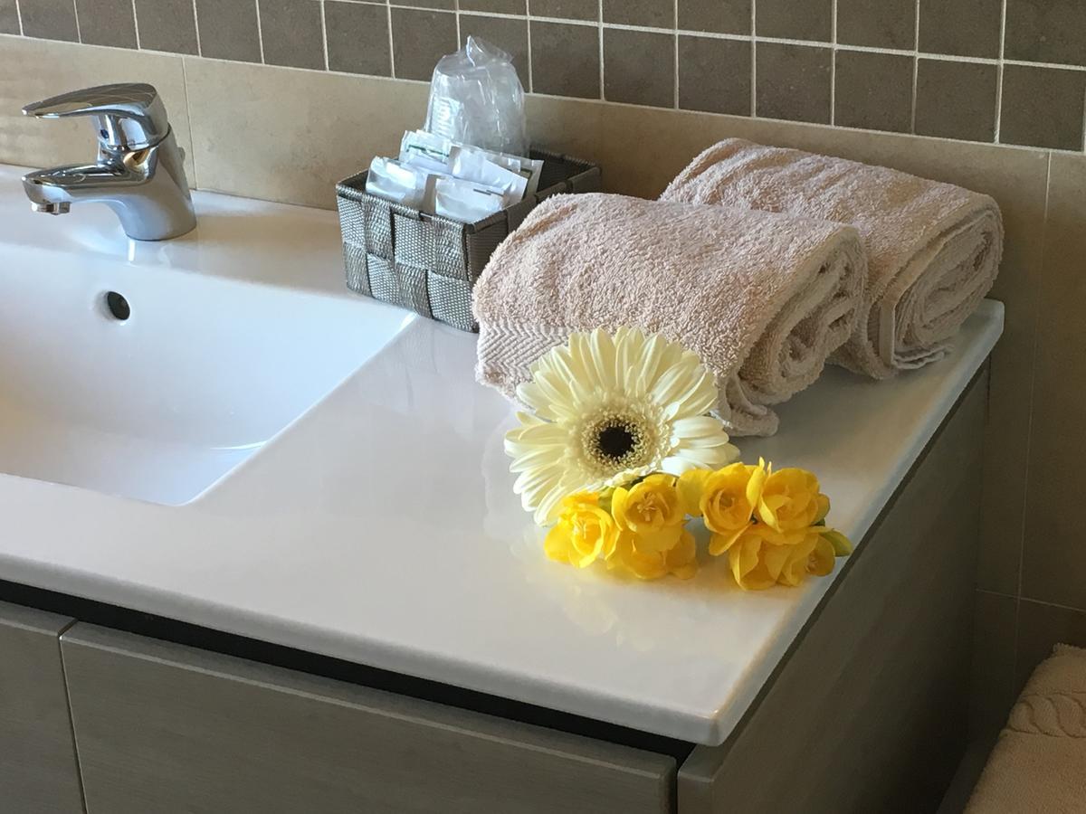 Hotel Margherita Meuble ซีร์มิโอเน ภายนอก รูปภาพ